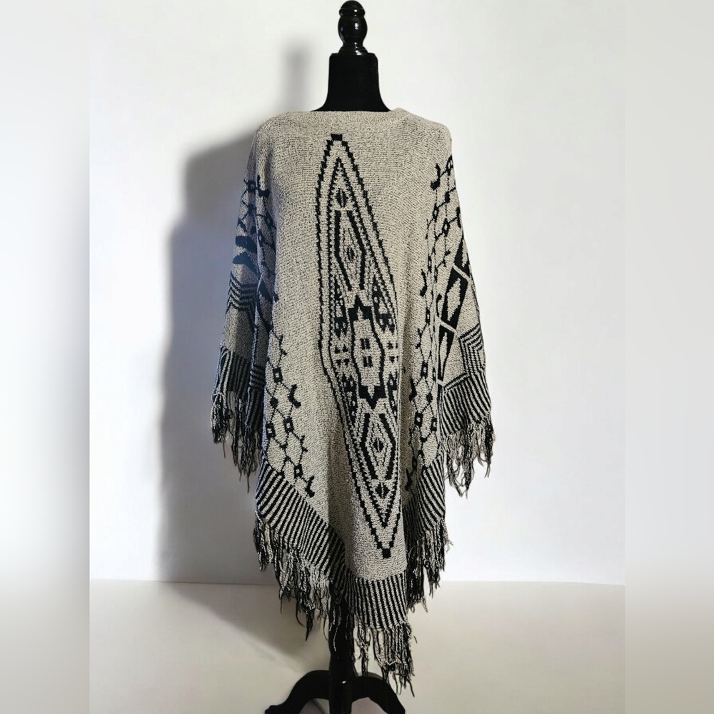Aztec Pattern Poncho - Soft and Flowy with Fringe Trim